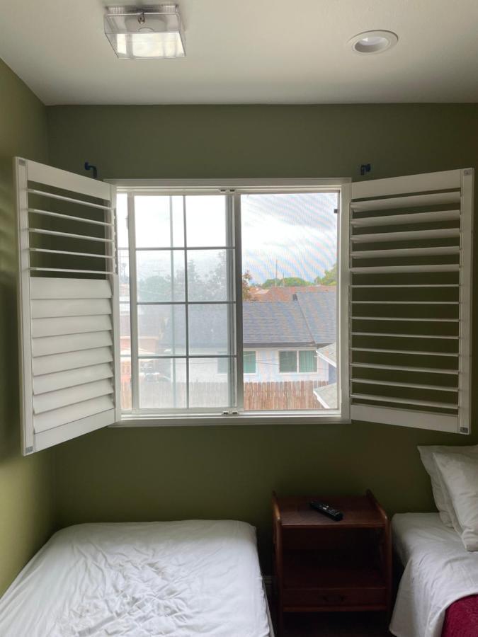 Hollywood View Private Room with Amenities Los Angeles Exterior photo