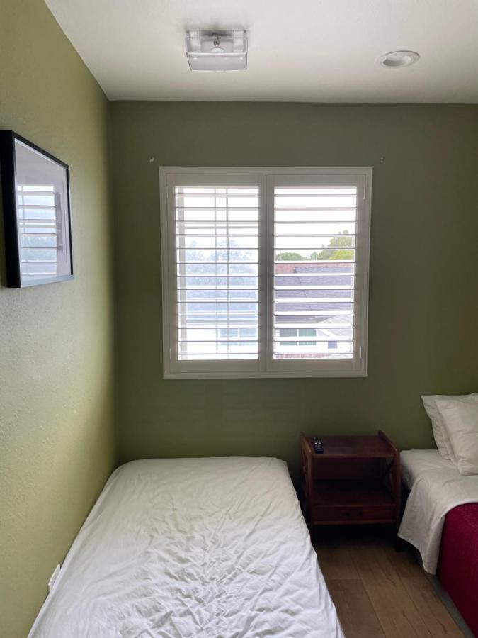 Hollywood View Private Room with Amenities Los Angeles Exterior photo