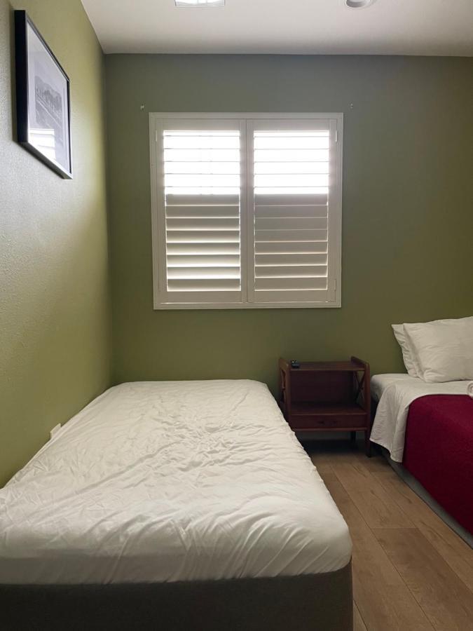 Hollywood View Private Room with Amenities Los Angeles Exterior photo