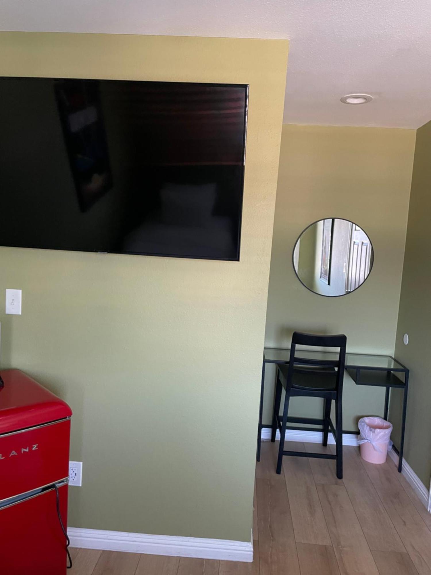 Hollywood View Private Room with Amenities Los Angeles Exterior photo